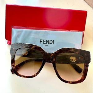 Fendi Sunglasses FF0359/G/S VH8M2 51MM Logo Pattern/Brown lens